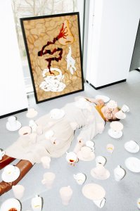 Kamila z pracą Dominiki Olszowy