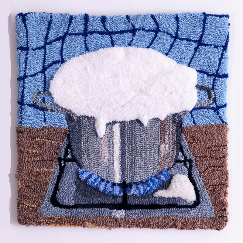 KAROLINA BALCER, FIRST THERAPY SESSION, 2024, OBIEKT TUFTOWANY, 44 X 43 CM, DZIĘKI UPRZEJMOŚCI GALERII JEDNOSTKA 