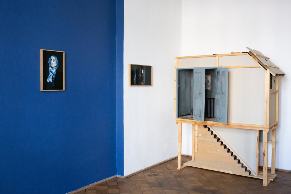 ŚLEPOWRONY. JOANNA RAJKOWSKA, 2024, WIDOK WYSTAWY, DZIĘKI UPRZEJMOŚCI GALERII LOKAL_30  
