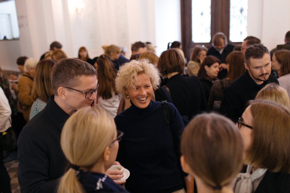 Marcin Kryszeń, Ilona Dzierżanowska during the announcement of the Foundation Prize, Warsaw Gallery Weekend 2019